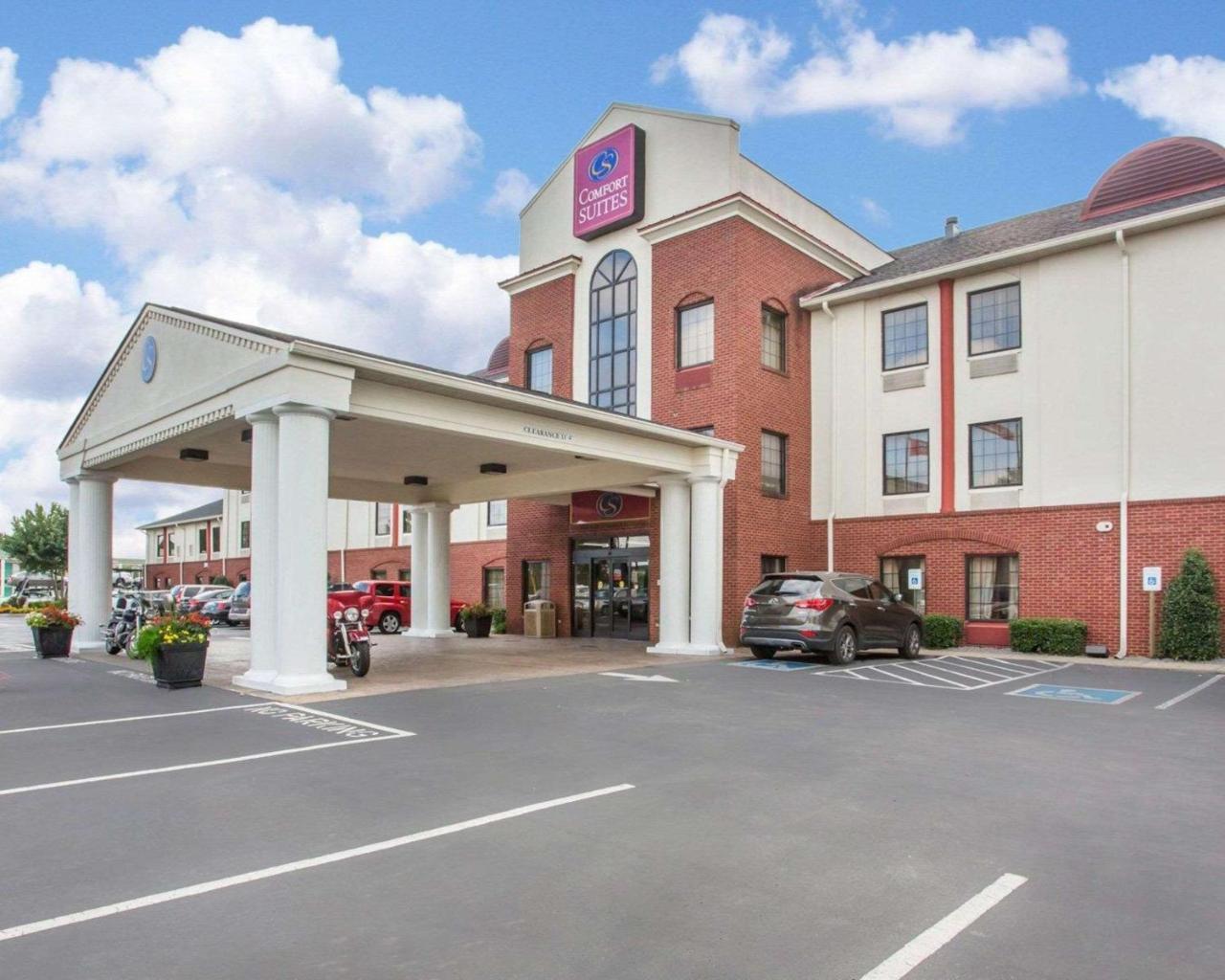 Comfort Suites Lebanon Exterior photo