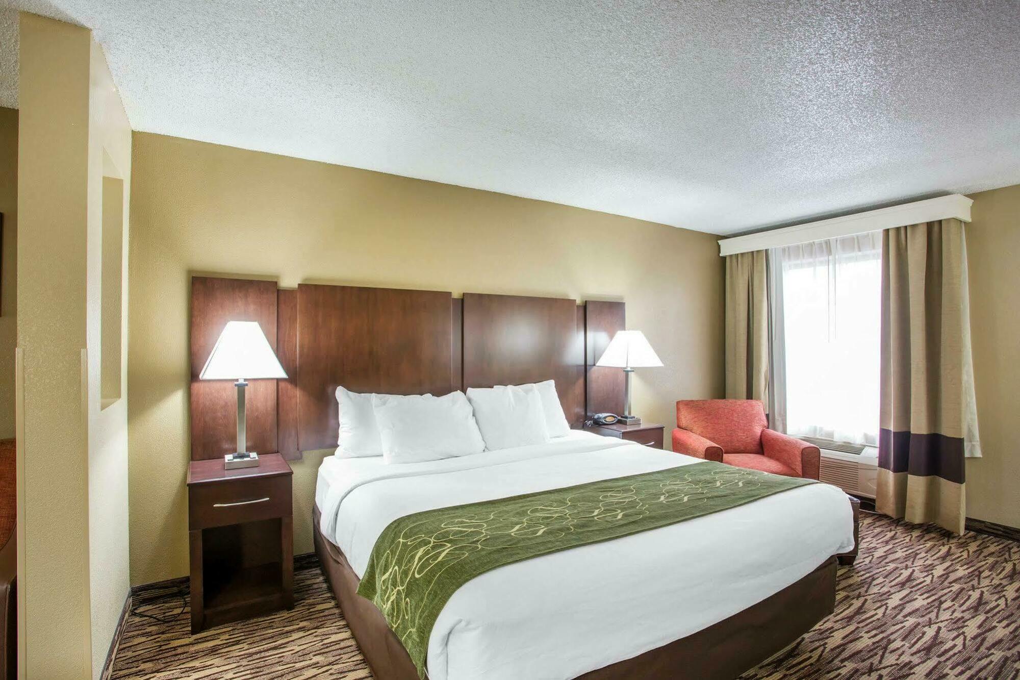 Comfort Suites Lebanon Exterior photo